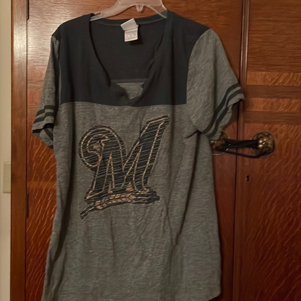 Milwaukee Brewers Woman’s T-shirt
